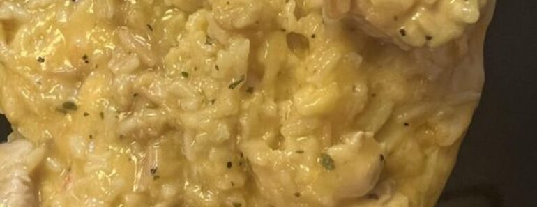 Cheesy Chicken and Rice Casserole Recipe 2023