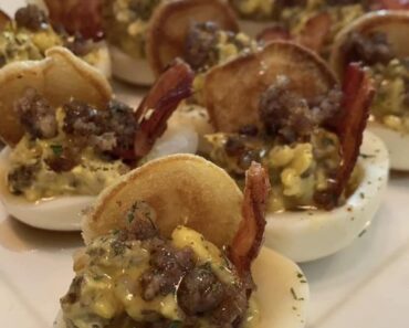Breakfast Deviled Eggs