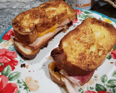 👉 Air Fryer GarlicBread