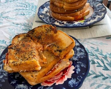 Pizza Grilled Cheese
