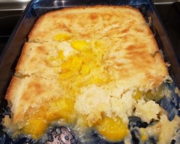 Peachy Vanilla Cobbler