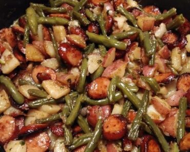 Sautéed Purple Potatoes and Fresh Green Beans with Smoked Sausage Recipe