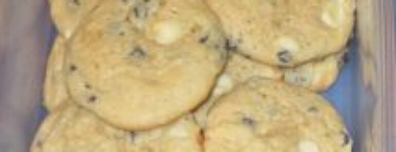 Blueberry Cheesecake Cookies