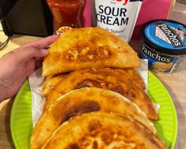 👉 Deep Fried Stuffed Tacos