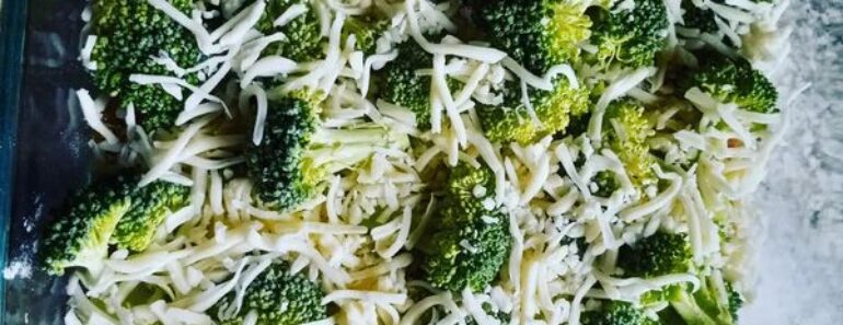 Easy Chicken and Broccoli Rice Bake