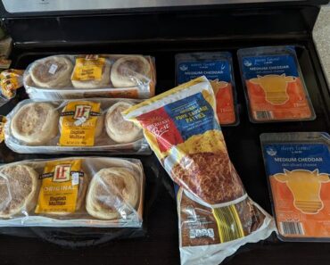 👉Easy Freezer Breakfast Sandwiches