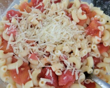 👉 CreamyTomato Basil Pasta