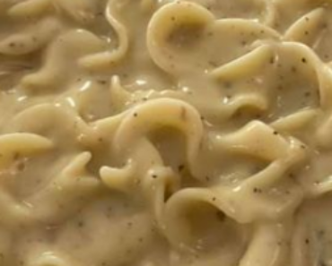 👉Creamy Chicken Noodle Casserole 👉Creamy Chicken Noodle Casserole