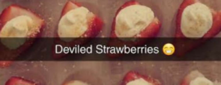 👉Deviled Strawberries