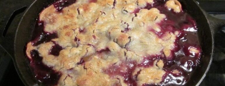 👉Homemade BlackberryCobbler