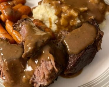 👉Chuck Roast with Espresso and Savory Seasonings
