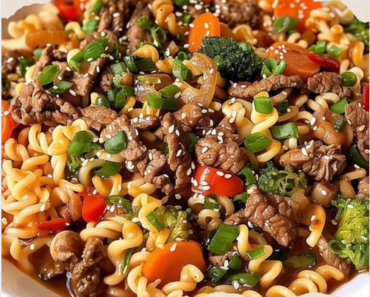 Healthy Beef and Vegetable Ramen Noodles Stir Fry