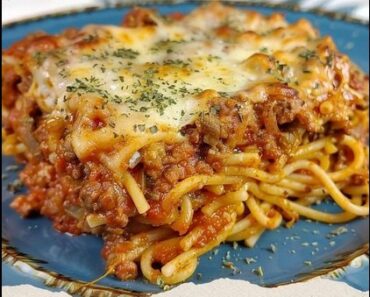 👉Baked Cream Cheese Spaghetti Casserole 👉Baked Cream Cheese Spaghetti Casserole