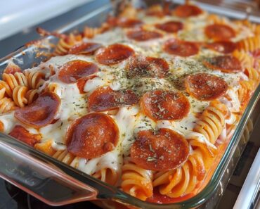Pepperoni Pizza Casserole