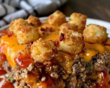 Cheesy Tater Tot Meatloaf Casserole