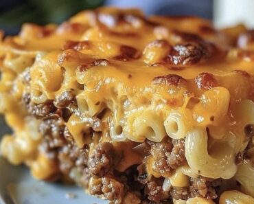 👉Mac and Cheese Meatloaf Casserole