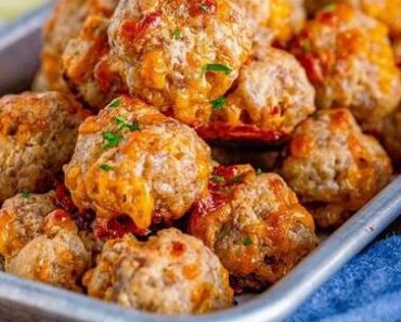 👉Best Rotel Cream Cheese Sausage Balls