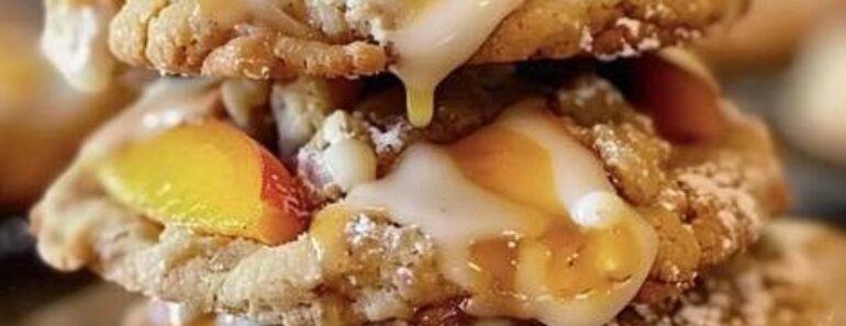 Irresistible Peach Cobbler Cookies