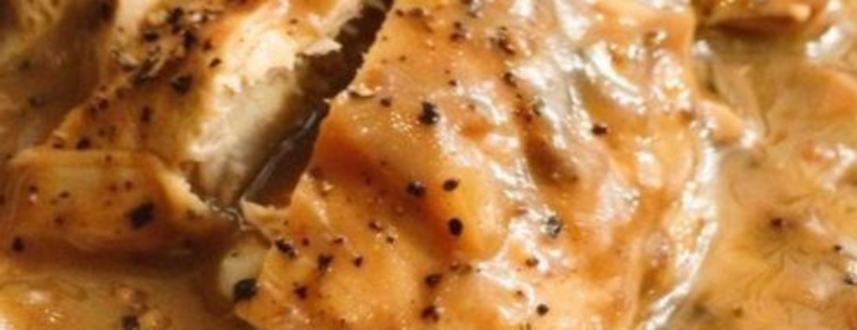 Creamy Crockpot Chicken and Gravy