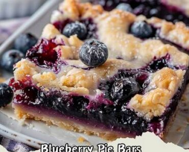 👉BlueberryPie Bars