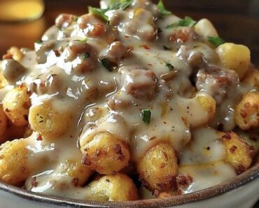 👉Tater Tot BreakfastBowl