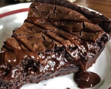 👉Gooey Brownie Pie