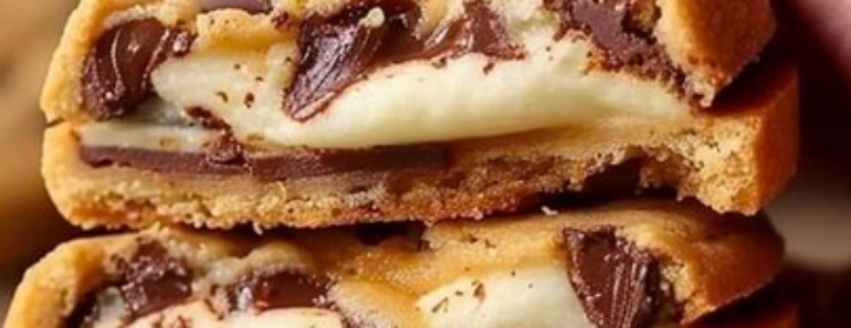 👉Cheesecake Stuffed Chocolate Chip