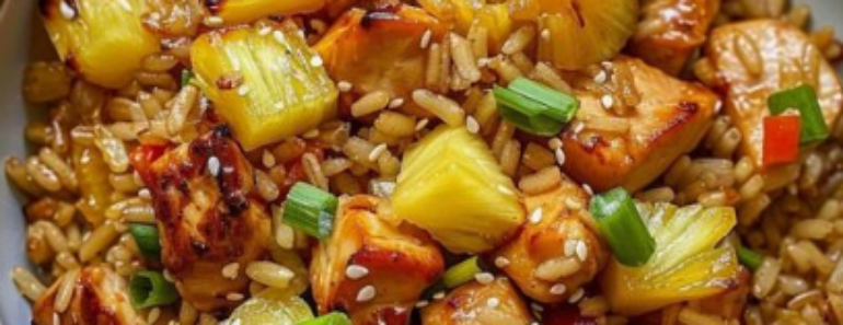 👉Pineapple ChickenRice