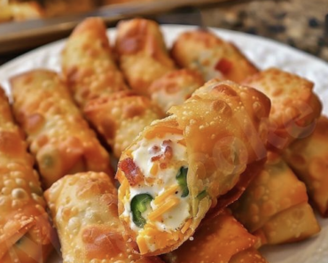 Crispy, Cheesy Jalapeno Bacon Egg Rolls