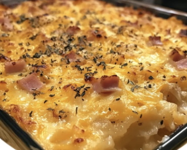 Cheesy Sausage Hashbrown Casserole