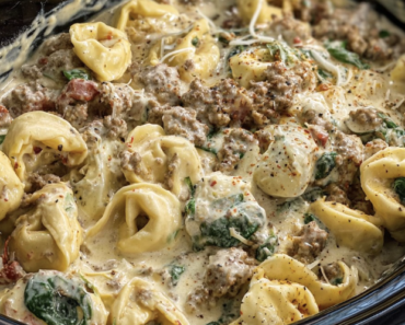 Crockpot Creamy Tortellini