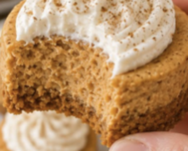 Mini Pumpkin Cheesecakes