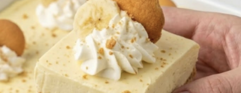 Banana Pudding Cheesecake bars