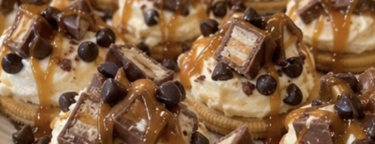 Twix Cheesecake Bites.26